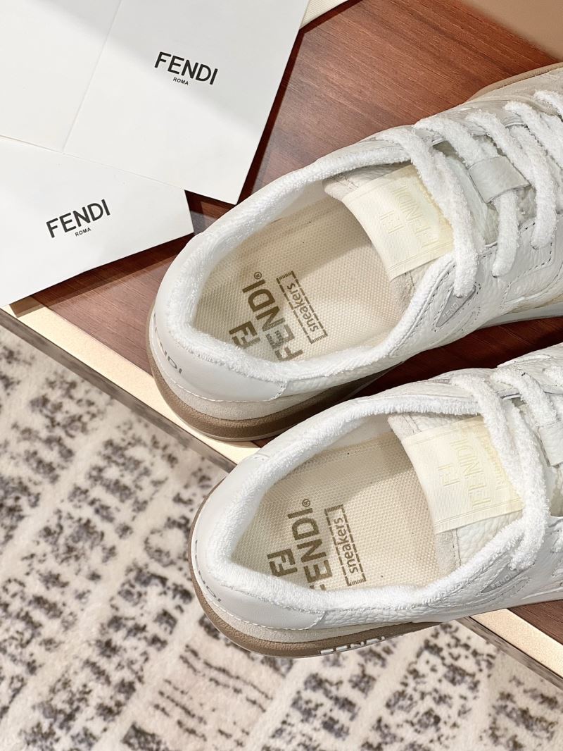 Fendi Low Shoes